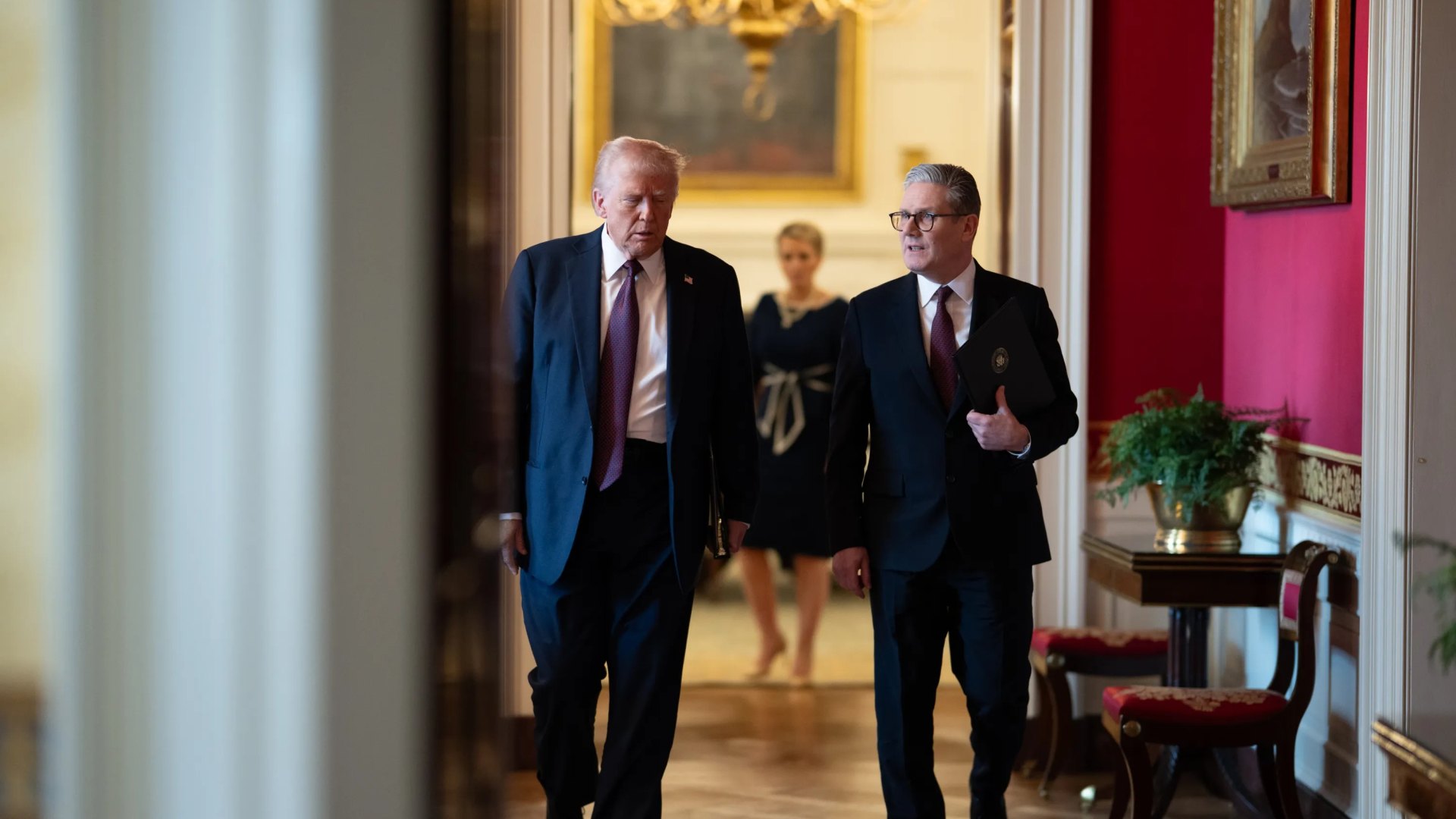 &ldquo;Он потерпел серьезную неудачу&ldquo;. Трамп заявил о скорой отставке премьера Британии