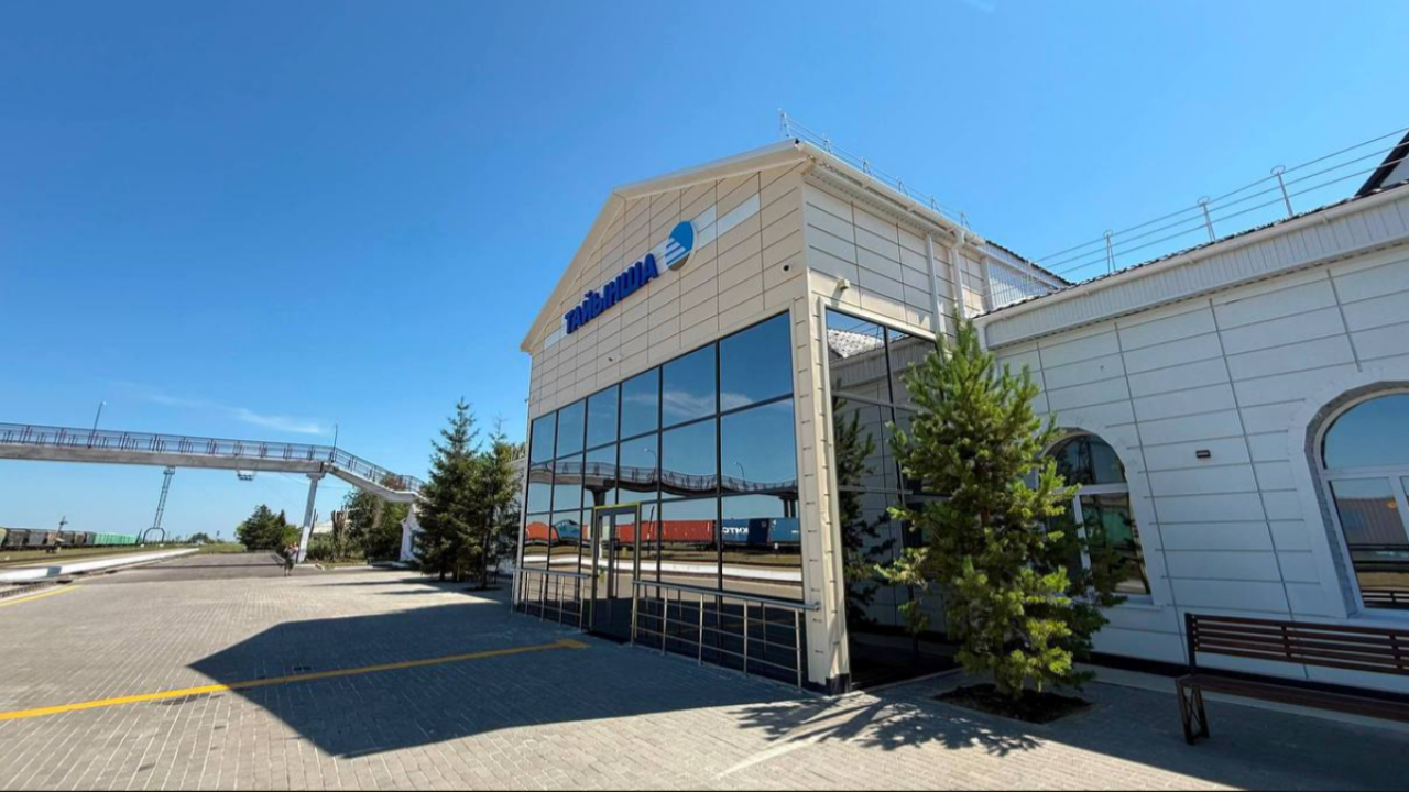 В Казахстане после масштабной реконструкции открыли 30 железнодорожных вокзалов