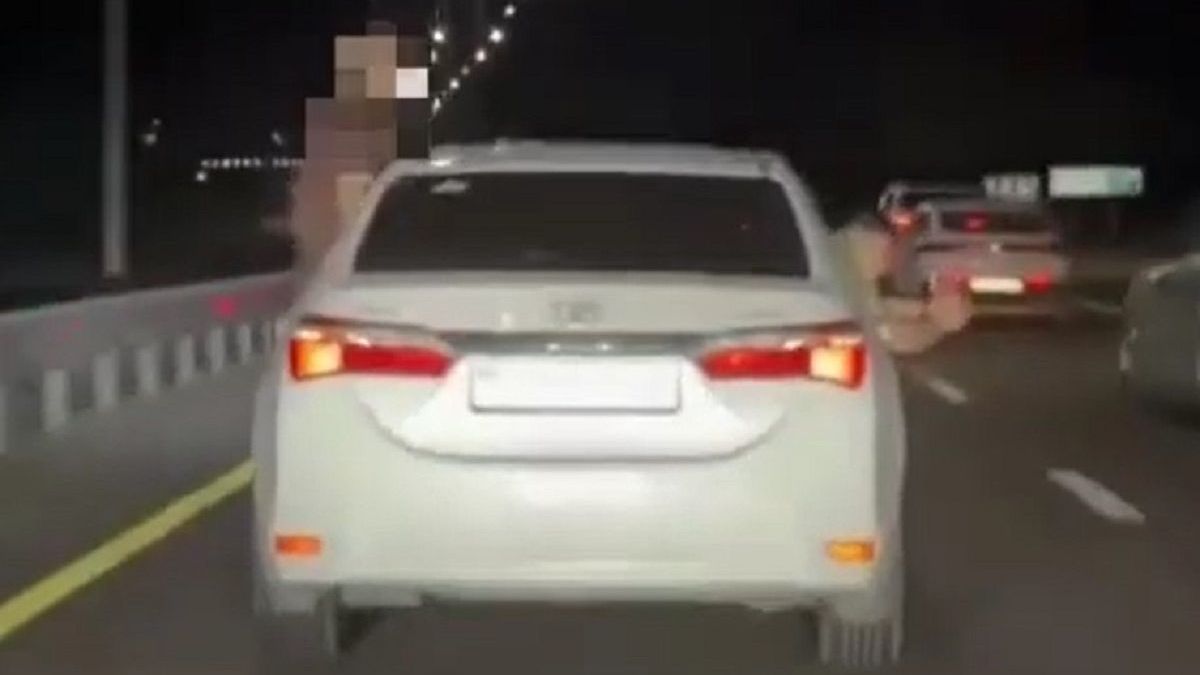 23-летние парни остались без авто после поездки из Шымкента в Сарыагаш (видео)