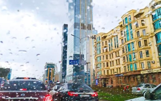 Штормовое предупреждение в Казахстане: что нужно знать